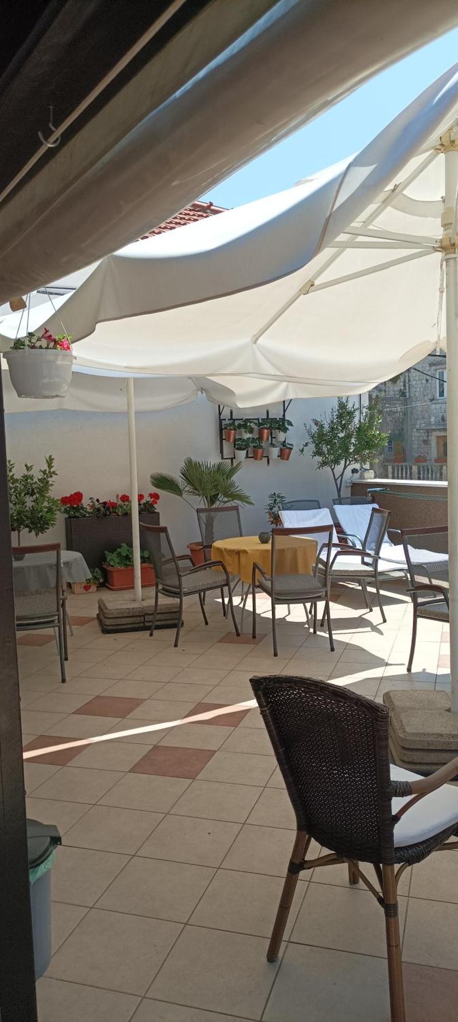 Guest House Klaudija Трогір Екстер'єр фото