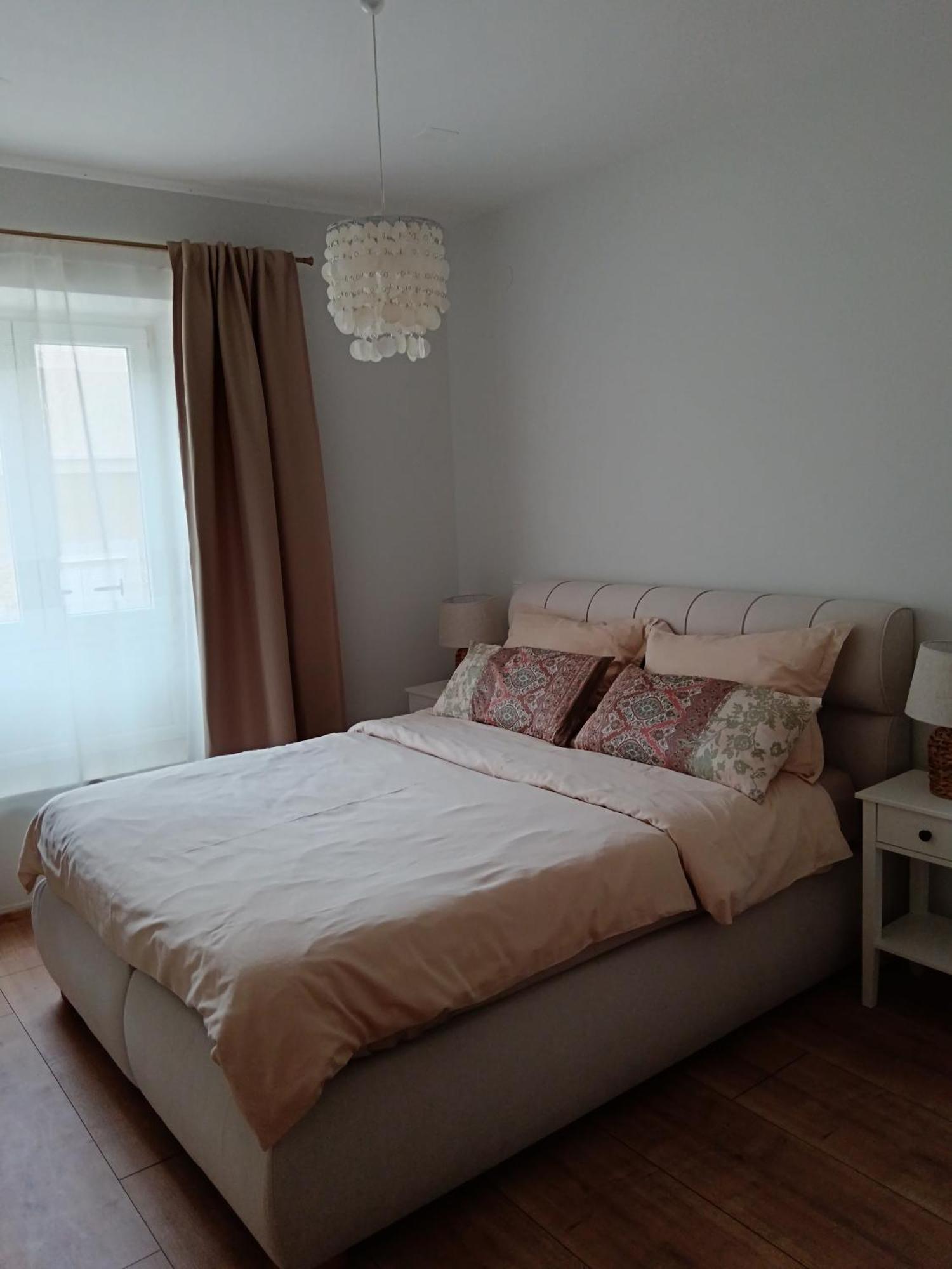 Guest House Klaudija Трогір Екстер'єр фото