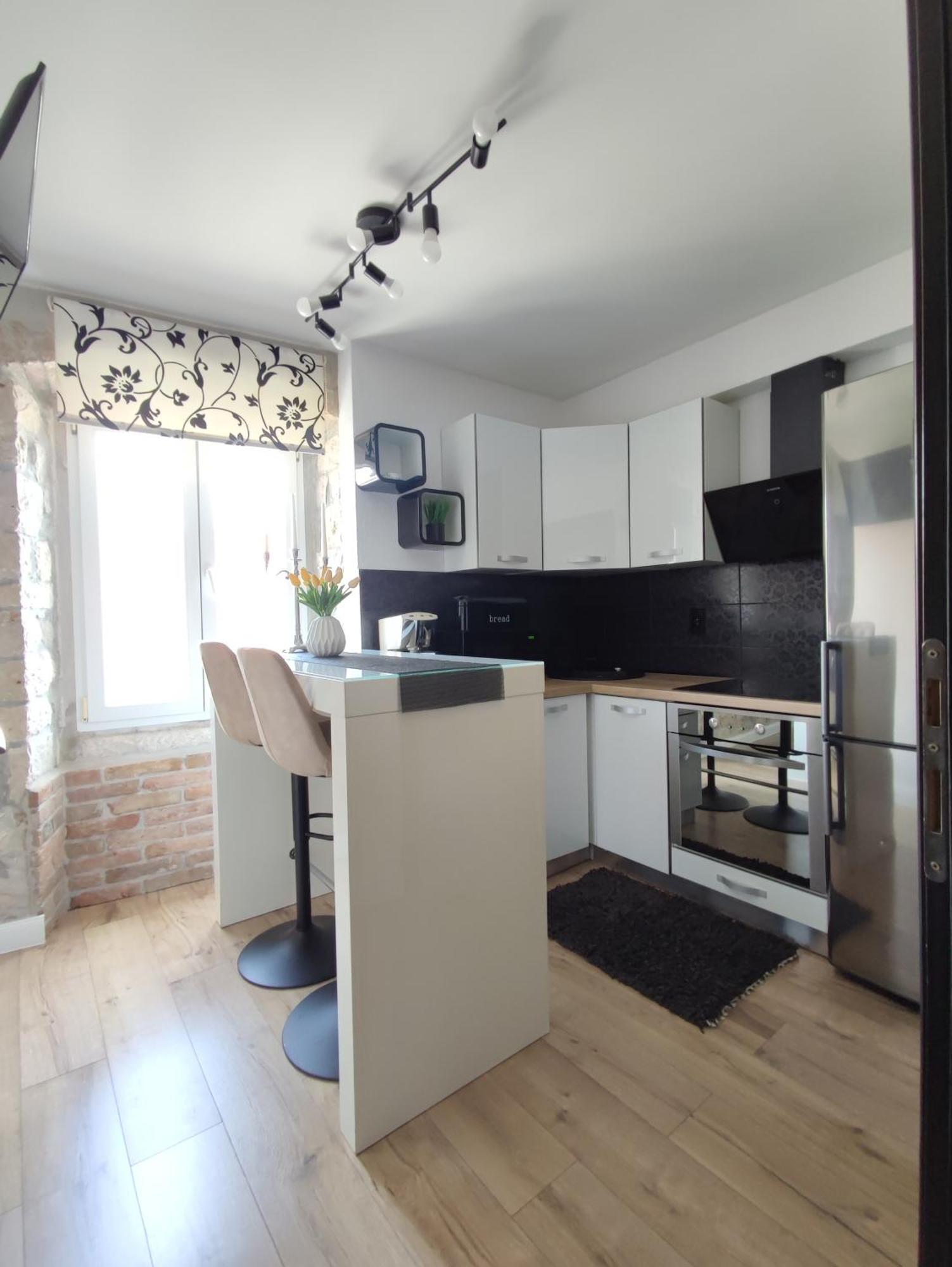 Guest House Klaudija Трогір Екстер'єр фото